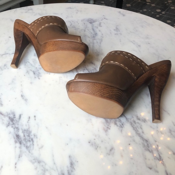 Gucci Mules- so comfortable! - Picture 3 of 3